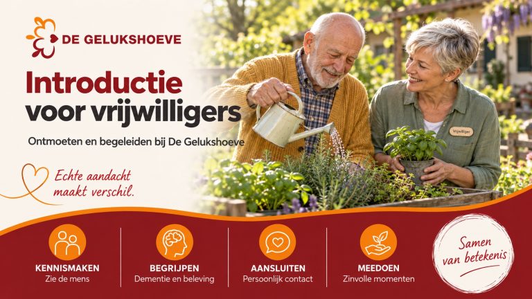 Introductie voor vrijwilligers — een vrijwilliger en een bewoner verzorgen samen kruiden in de tuin van De Gelukshoeve.